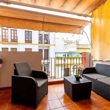 Aoa Casa Triana Familiar Con Terraza Apartment Seville Luaran gambar